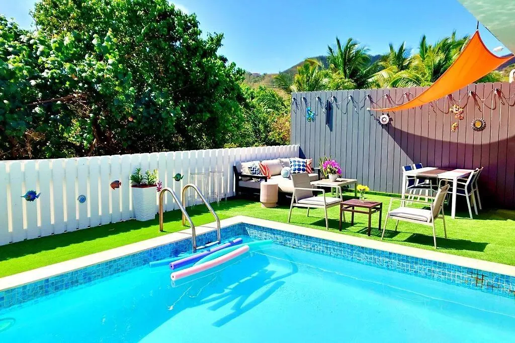 Brand New Luxury Private Pool Villa Quartz - 5 Mins Walk To #Sapphire Beach East End  0*, East End (Saint Thomas)