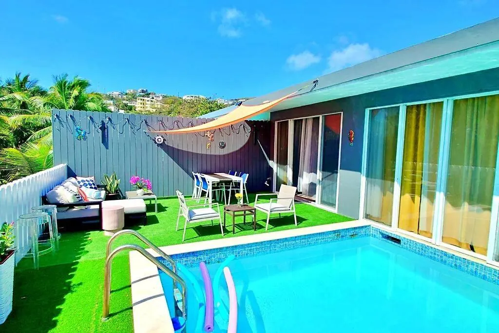 Brand New Luxury Private Pool Villa Quartz - 5 Mins Walk To #Sapphire Beach East End  Lägenhet